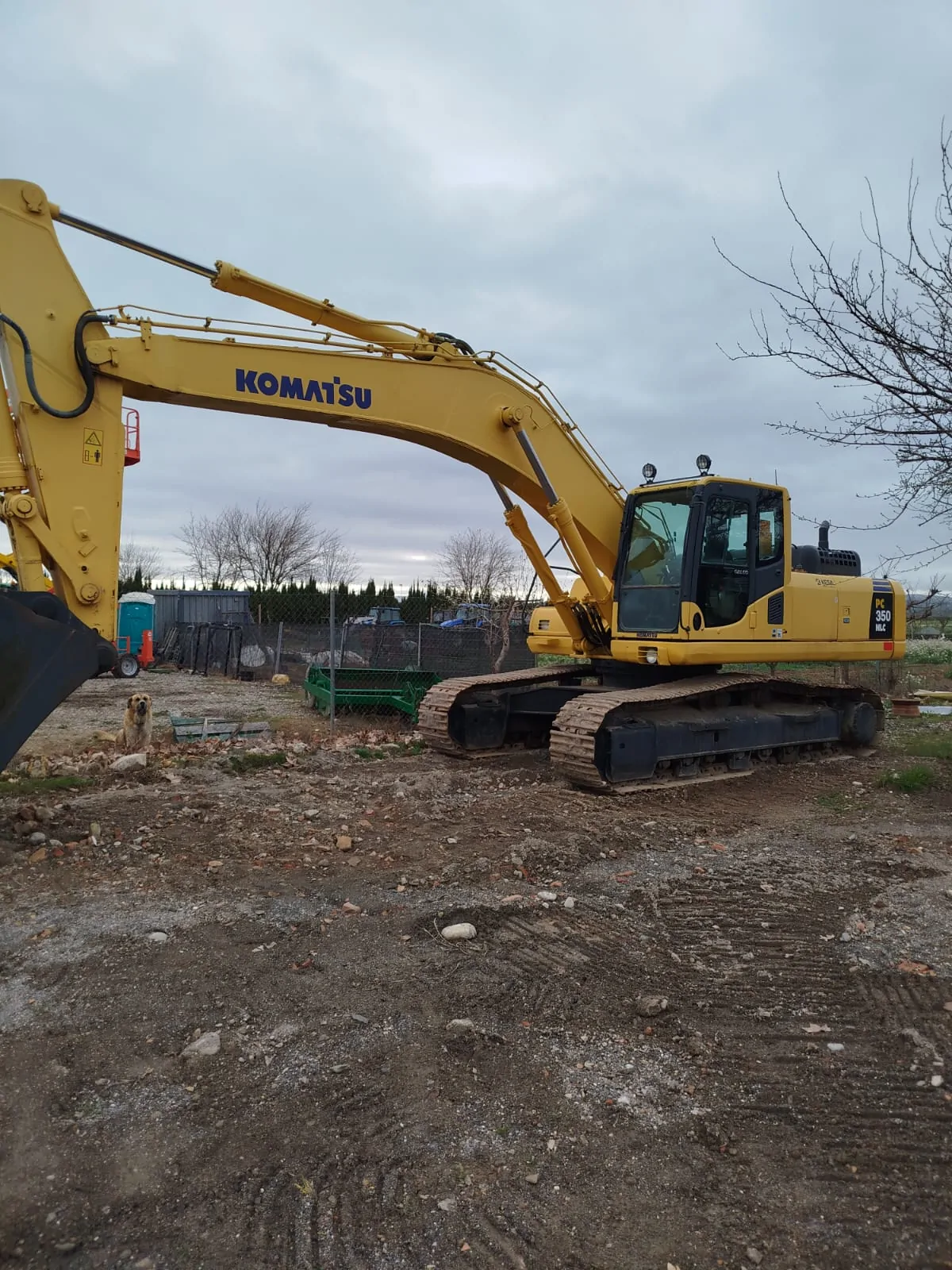 Giratoria Komatsu Cadenas 24t